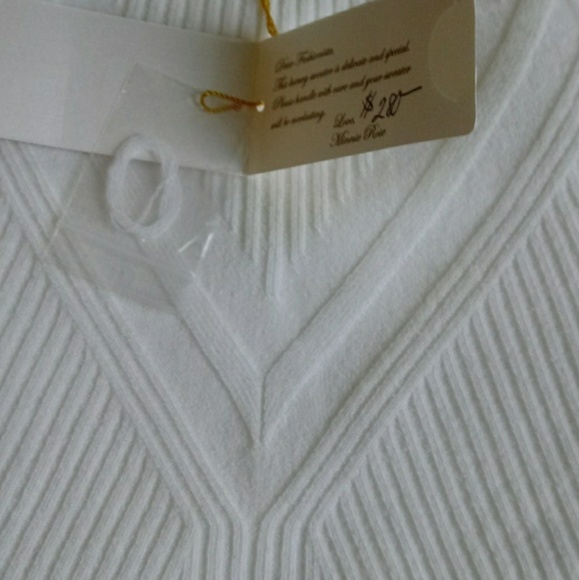 Minnie Rose cut out sweater - Picture 5 of 6